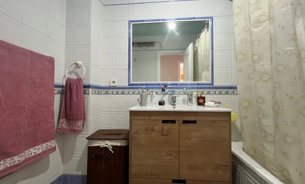 Herverkoop - Quad Villa -
Orihuela Costa - Playa Flamenca