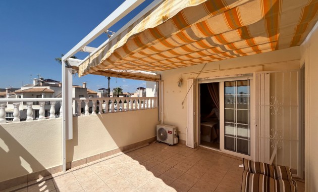 Herverkoop - Quad Villa -
Orihuela Costa - Playa Flamenca