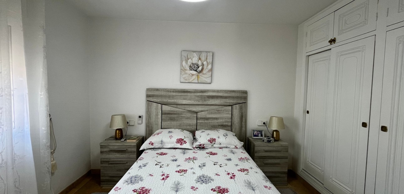 Herverkoop - Quad Villa -
Orihuela Costa - Playa Flamenca