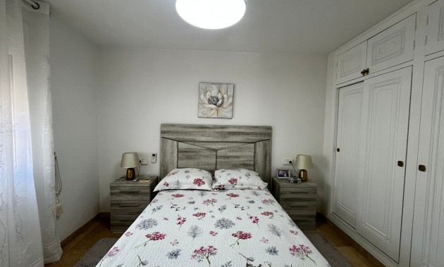 Herverkoop - Quad Villa -
Orihuela Costa - Playa Flamenca