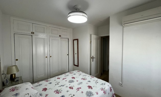 Herverkoop - Quad Villa -
Orihuela Costa - Playa Flamenca