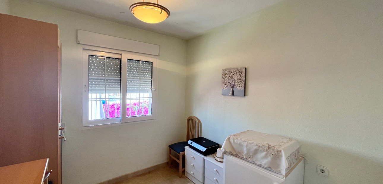 Herverkoop - Quad Villa -
Orihuela Costa - Playa Flamenca