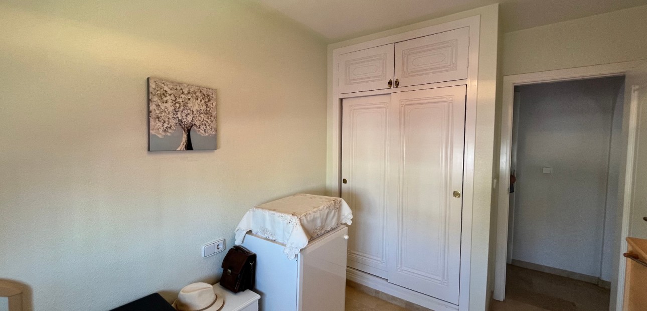 Herverkoop - Quad Villa -
Orihuela Costa - Playa Flamenca