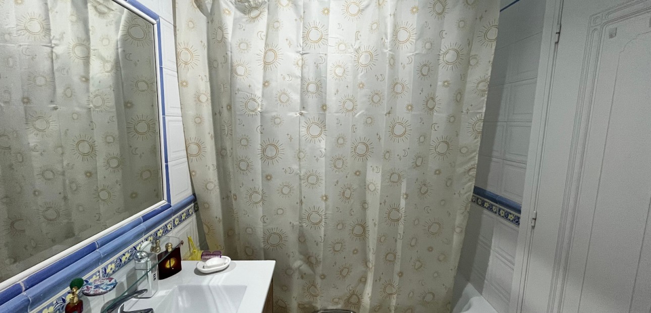 Herverkoop - Quad Villa -
Orihuela Costa - Playa Flamenca