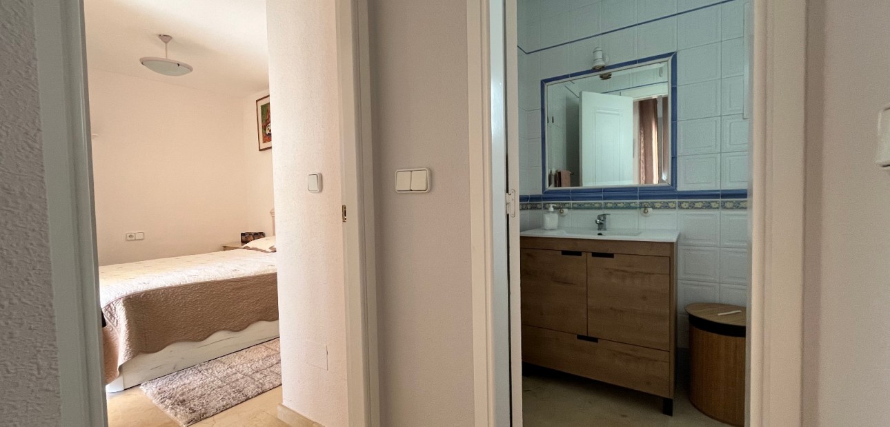 Herverkoop - Quad Villa -
Orihuela Costa - Playa Flamenca
