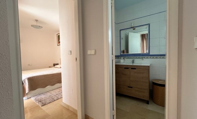 Herverkoop - Quad Villa -
Orihuela Costa - Playa Flamenca