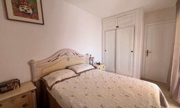 Herverkoop - Quad Villa -
Orihuela Costa - Playa Flamenca