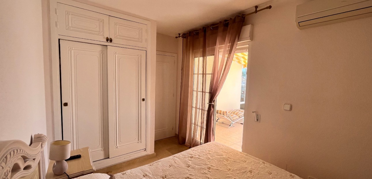 Herverkoop - Quad Villa -
Orihuela Costa - Playa Flamenca