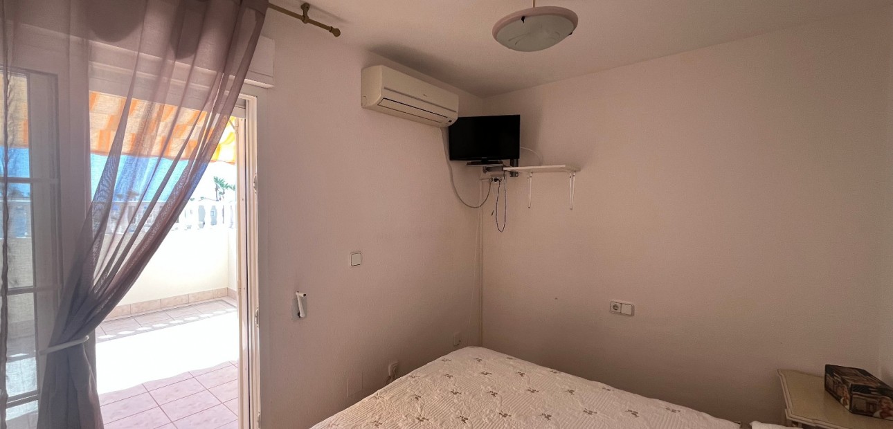 Herverkoop - Quad Villa -
Orihuela Costa - Playa Flamenca