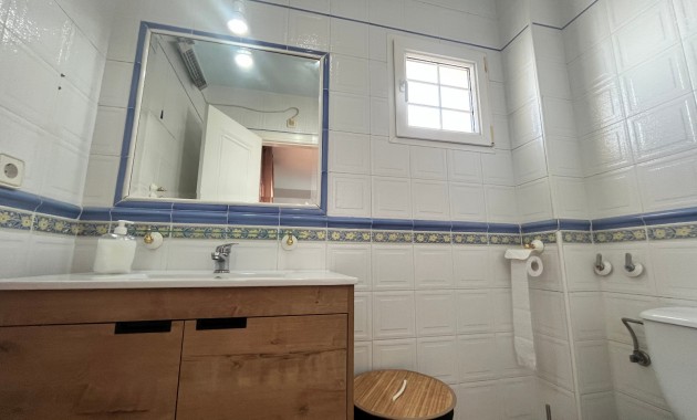 Herverkoop - Quad Villa -
Orihuela Costa - Playa Flamenca