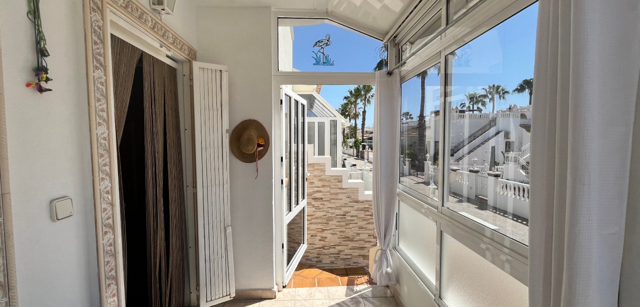 Herverkoop - Quad Villa -
Orihuela Costa - Playa Flamenca