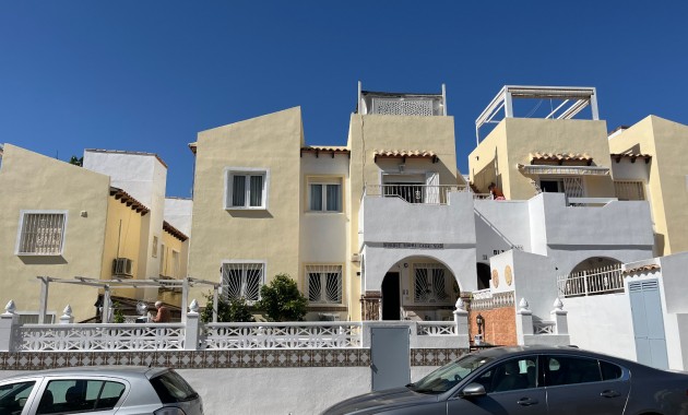 Herverkoop - Appartement / flat -
Orihuela Costa - Villamartin
