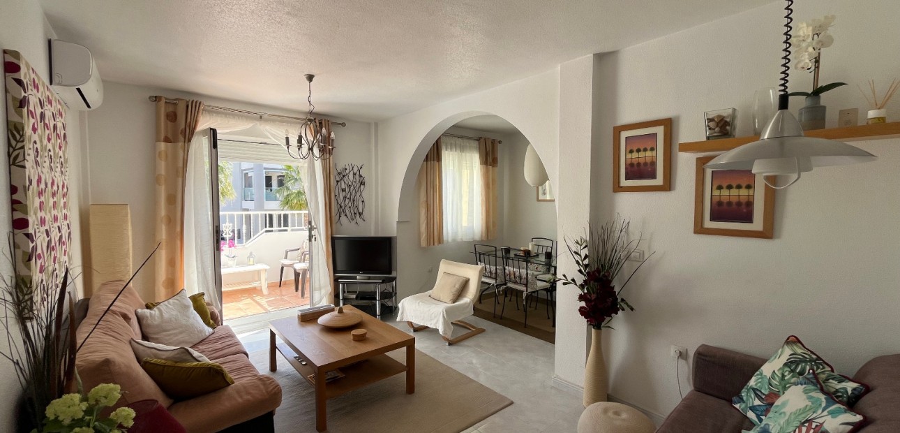 Herverkoop - Appartement / flat -
Orihuela Costa - Villamartin