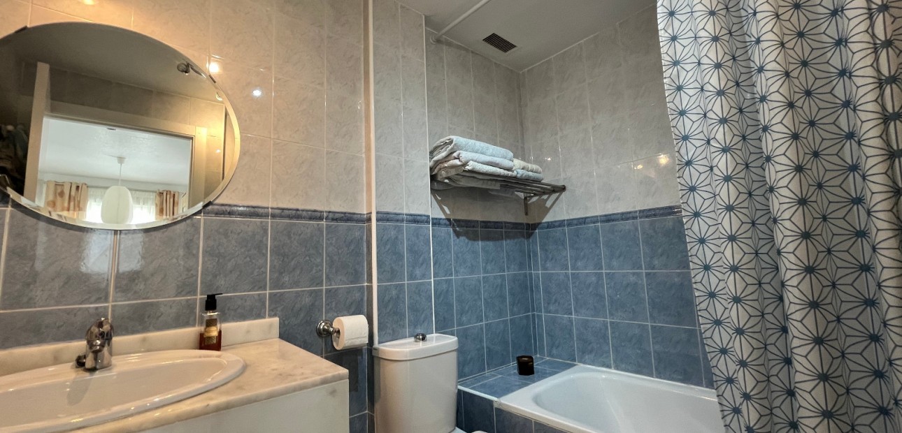 Herverkoop - Appartement / flat -
Orihuela Costa - Villamartin