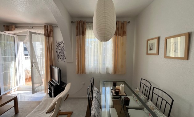 Herverkoop - Appartement / flat -
Orihuela Costa - Villamartin