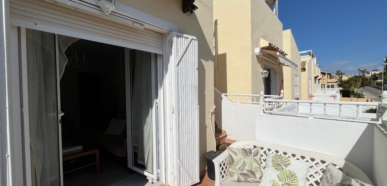 Herverkoop - Appartement / flat -
Orihuela Costa - Villamartin