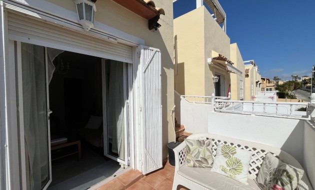Herverkoop - Appartement / flat -
Orihuela Costa - Villamartin