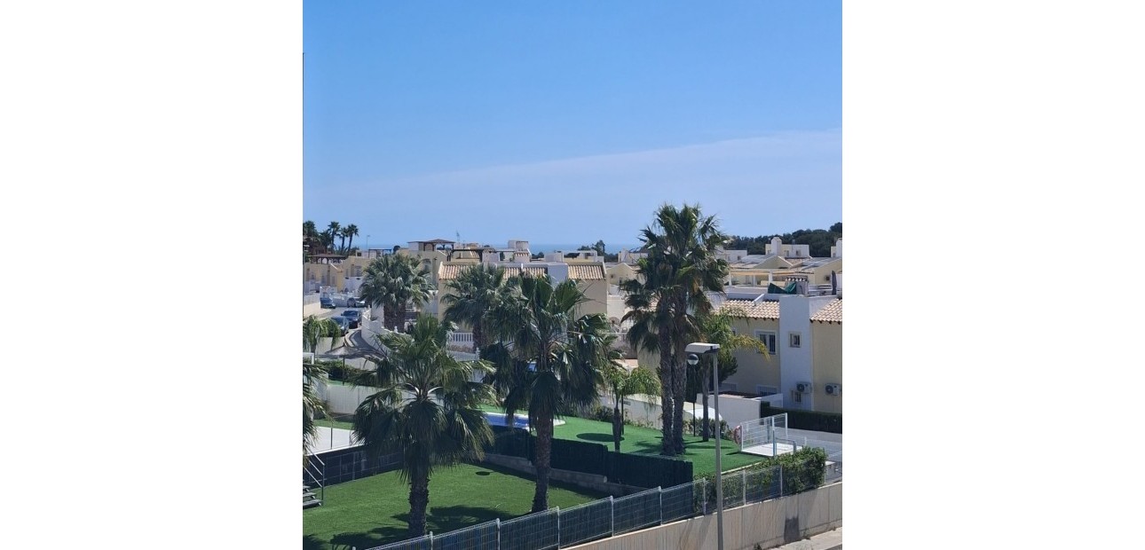 Herverkoop - Appartement / flat -
Orihuela Costa - Villamartin