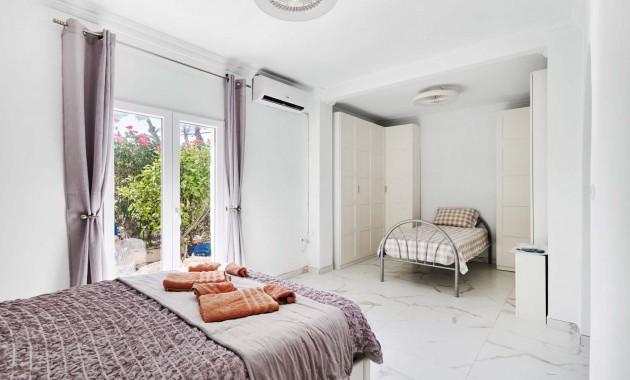 Herverkoop - Detached Villa -
Pinar de Campoverde - Pinar de Campoverde - Village
