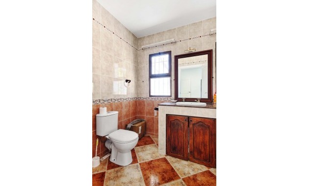 Herverkoop - Detached Villa -
Pinar de Campoverde - Pinar de Campoverde - Village