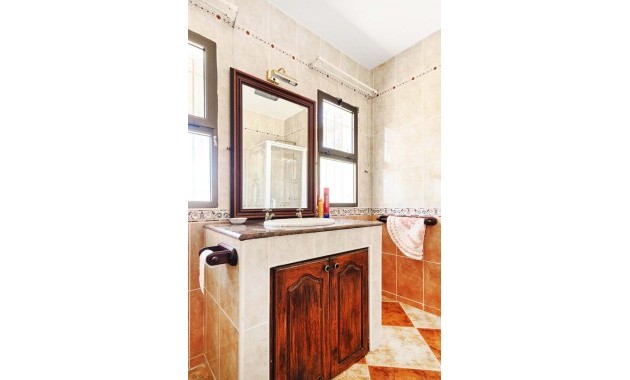 Herverkoop - Detached Villa -
Pinar de Campoverde - Pinar de Campoverde - Village