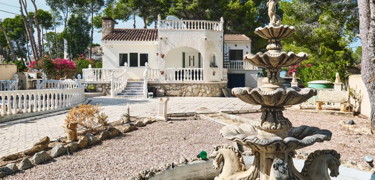 Herverkoop - Detached Villa -
Pinar de Campoverde - Pinar de Campoverde - Village