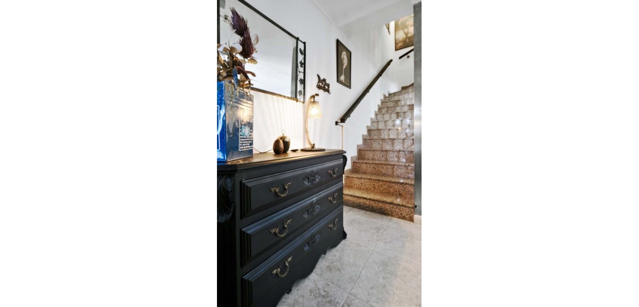 Herverkoop - Quad Villa -
Orihuela Costa - Mil Palmeras