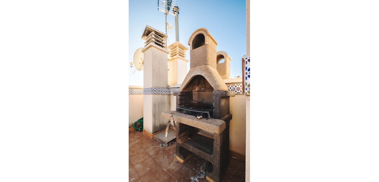 Herverkoop - Herenhuis -
Orihuela Costa - Villamartin