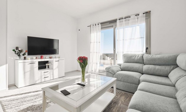 Herverkoop - Detached Villa -
San Miguel de Salinas - La Cañada - Los Alcores