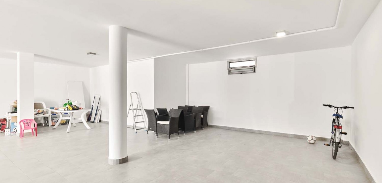 Herverkoop - Detached Villa -
San Miguel de Salinas - La Cañada - Los Alcores