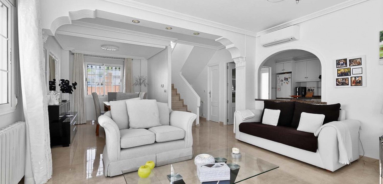 Herverkoop - Detached Villa -
Pinar de Campoverde - Pinar de Campoverde - Village