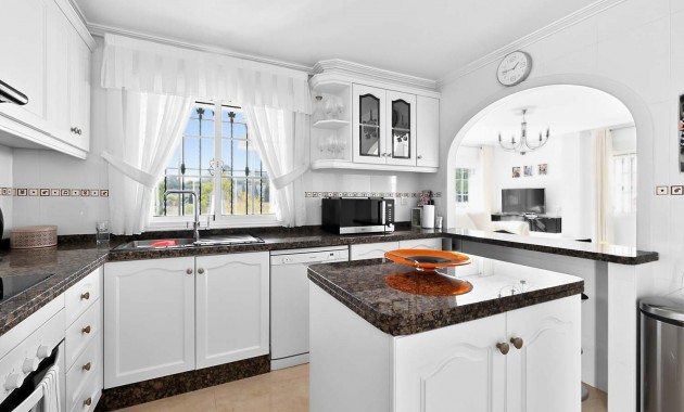 Herverkoop - Detached Villa -
Pinar de Campoverde - Pinar de Campoverde - Village