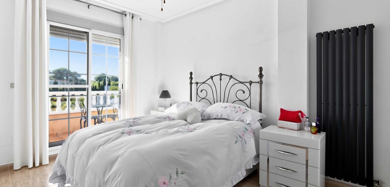 Herverkoop - Detached Villa -
Pinar de Campoverde - Pinar de Campoverde - Village