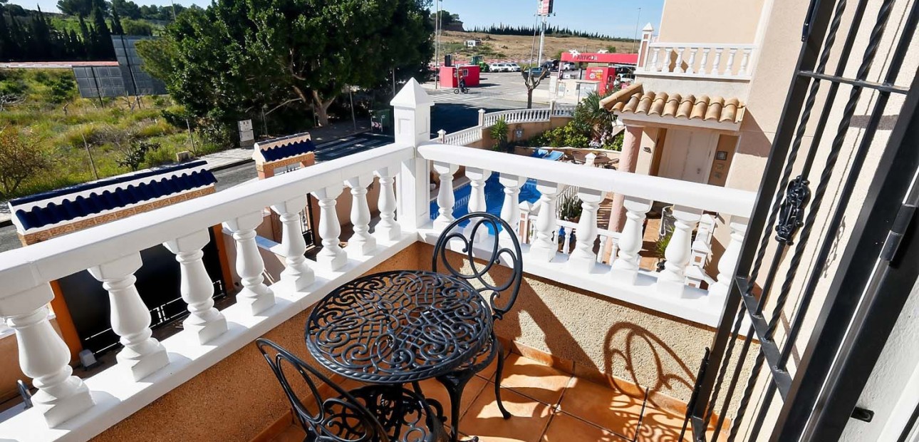 Herverkoop - Detached Villa -
Pinar de Campoverde - Pinar de Campoverde - Village