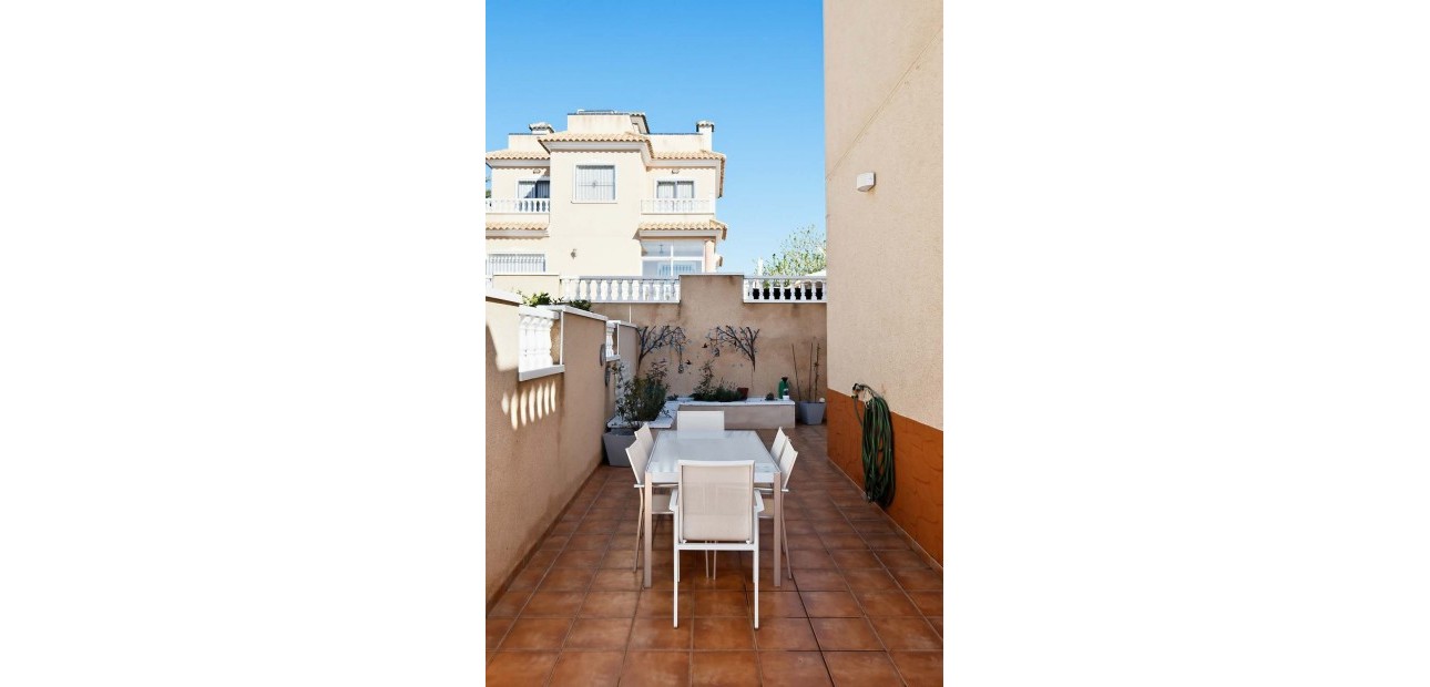 Herverkoop - Detached Villa -
Pinar de Campoverde - Pinar de Campoverde - Village