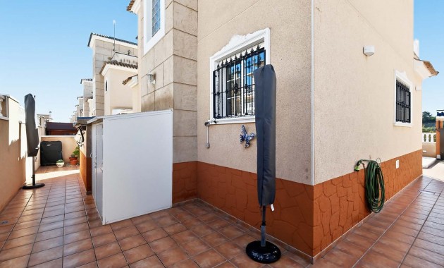 Herverkoop - Detached Villa -
Pinar de Campoverde - Pinar de Campoverde - Village