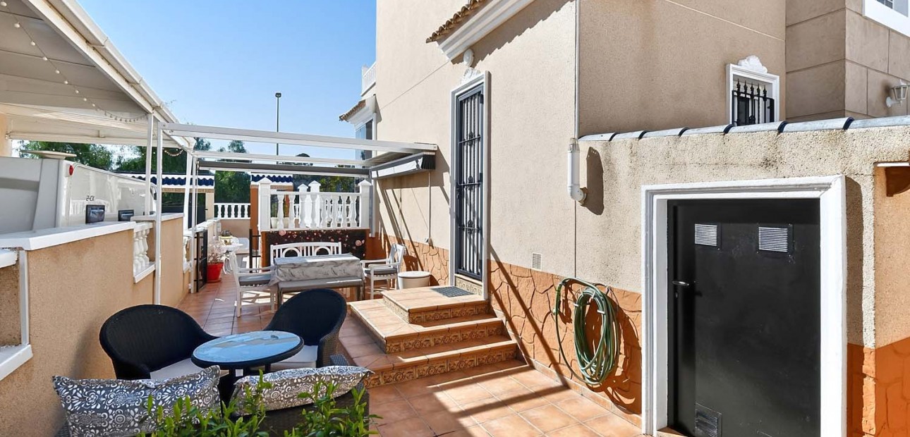 Herverkoop - Detached Villa -
Pinar de Campoverde - Pinar de Campoverde - Village