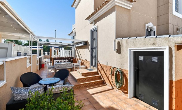 Herverkoop - Detached Villa -
Pinar de Campoverde - Pinar de Campoverde - Village
