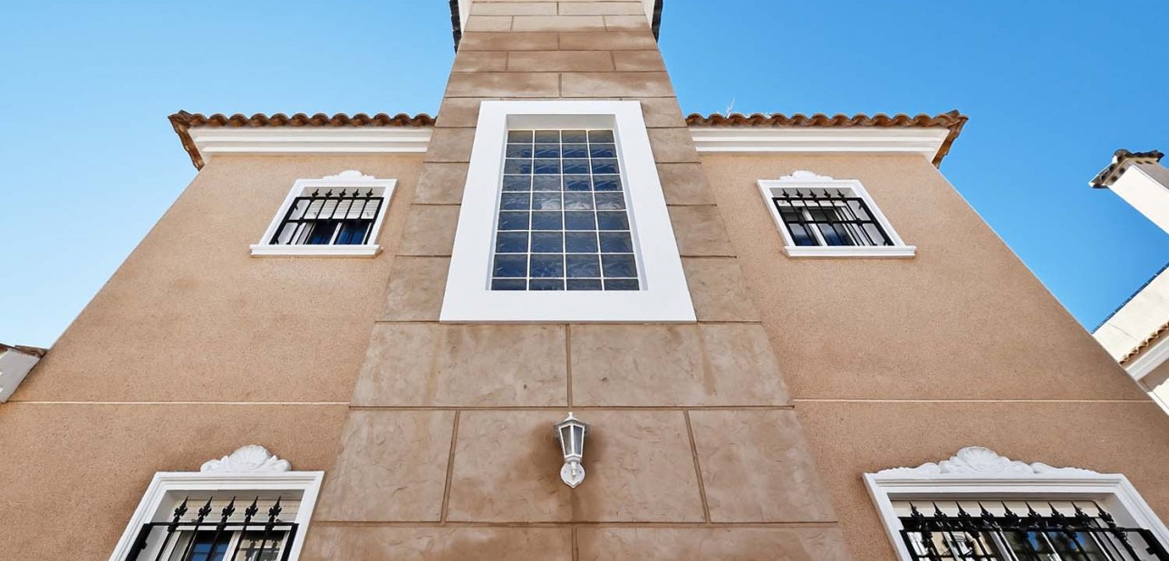 Herverkoop - Detached Villa -
Pinar de Campoverde - Pinar de Campoverde - Village