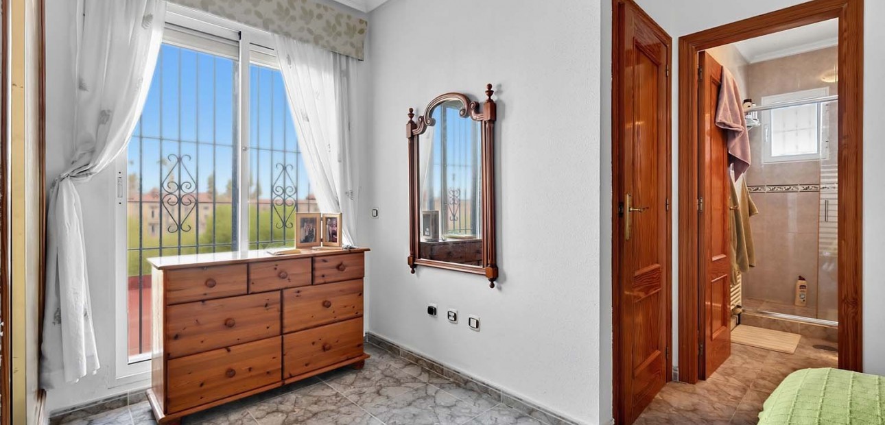 Herverkoop - Detached Villa -
Pinar de Campoverde - Pinar de Campoverde - Village