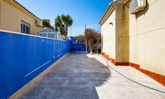Herverkoop - Detached Villa -
Pinar de Campoverde - Pinar de Campoverde - Village