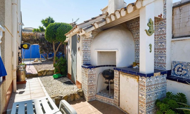 Herverkoop - Detached Villa -
Pinar de Campoverde - Pinar de Campoverde - Village