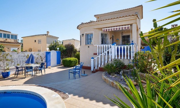 Herverkoop - Detached Villa -
Pinar de Campoverde - Pinar de Campoverde - Village
