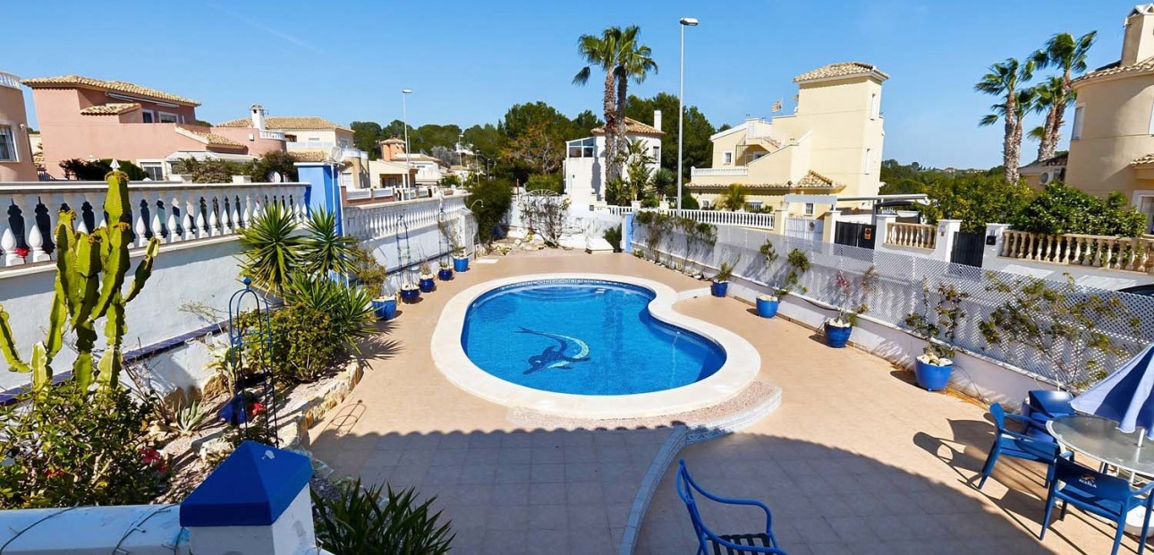 Herverkoop - Detached Villa -
Pinar de Campoverde - Pinar de Campoverde - Village
