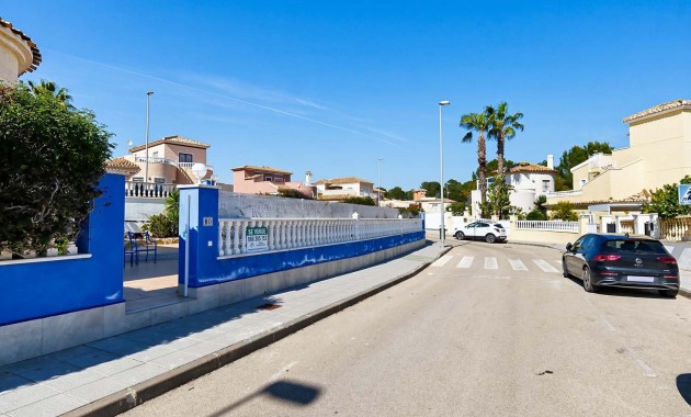 Herverkoop - Detached Villa -
Pinar de Campoverde - Pinar de Campoverde - Village