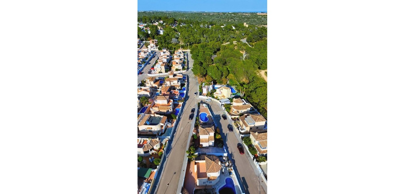 Herverkoop - Detached Villa -
Pinar de Campoverde - Pinar de Campoverde - Village