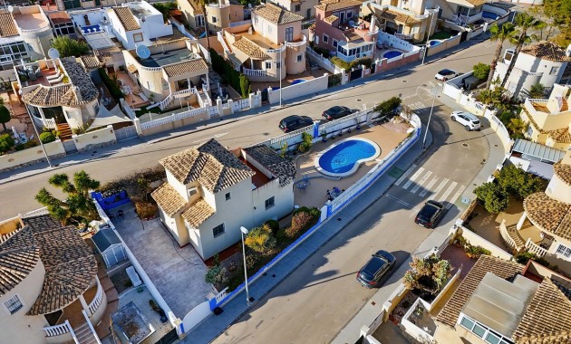 Herverkoop - Detached Villa -
Pinar de Campoverde - Pinar de Campoverde - Village
