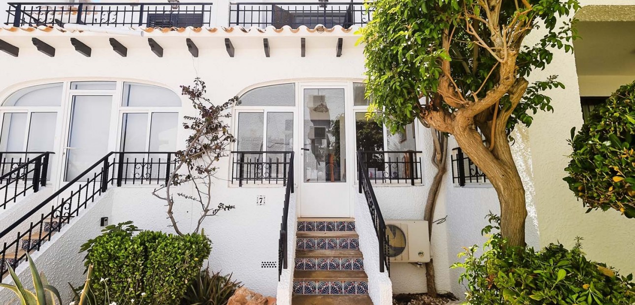 Herverkoop - Herenhuis -
Orihuela Costa - Cabo Roig