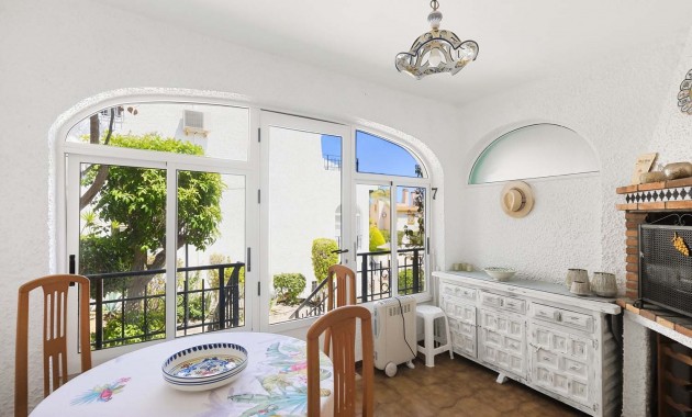 Herverkoop - Herenhuis -
Orihuela Costa - Cabo Roig