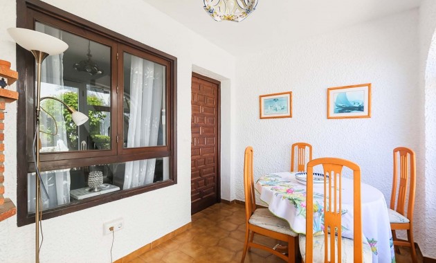 Herverkoop - Herenhuis -
Orihuela Costa - Cabo Roig
